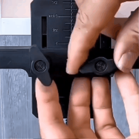 SOPORTE DE INSTALACION DE PUERTAS GABINE